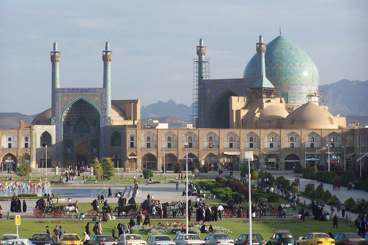 Naqsh-e Jahan Square (Imam Square)